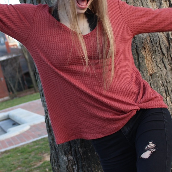 Super cute waffle knit shirt - Picture 2 of 2